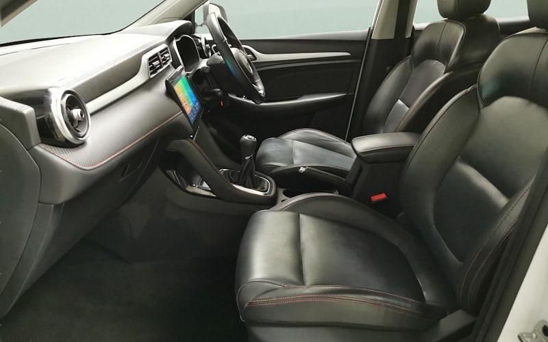 Used MG ZS Exclusive 106 HP (77 kW) 2024 SUV