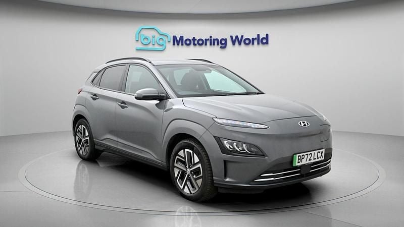 Used Hyundai Kona Premium 150 kW (204 HP) 2022 Grey SUV