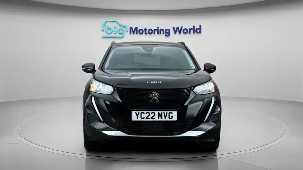 Used Peugeot e-2008 Allure Premium 100 kW (136 HP) 2022 SUV