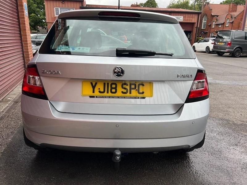 Used Skoda Fabia SE 95 HP (69 kW) 2018 Silver Hatchback
