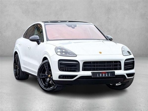 White Used 2022 Porsche Cayenne SUV | £62,950 (A bit pricey) - Image 1/1
