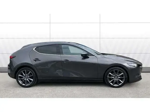 Używany Mazda 3 Inclusive 120 KM (88 kW) 2019 Szary Hatchback