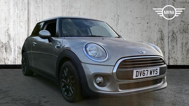 Silver Used 2017 Mini ONE Hatch Hatchback | £10,499 (Fair price) - Image 1/4