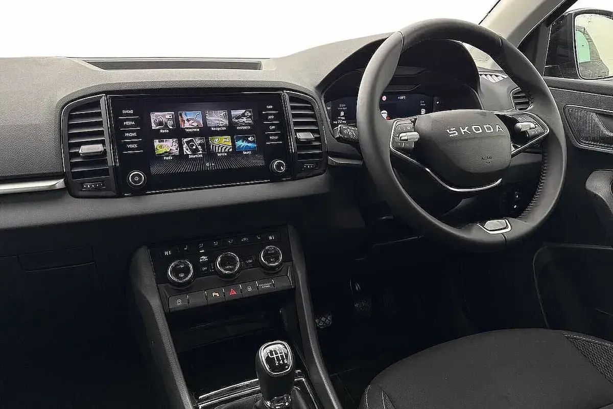Used Skoda Karoq SE 113 HP (83 kW) 2025 Black SUV