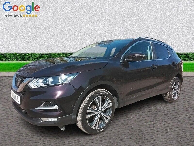 Black Used 2019 Nissan Qashqai N-Connecta SUV | £8,895 (Good price) - Image 1/4