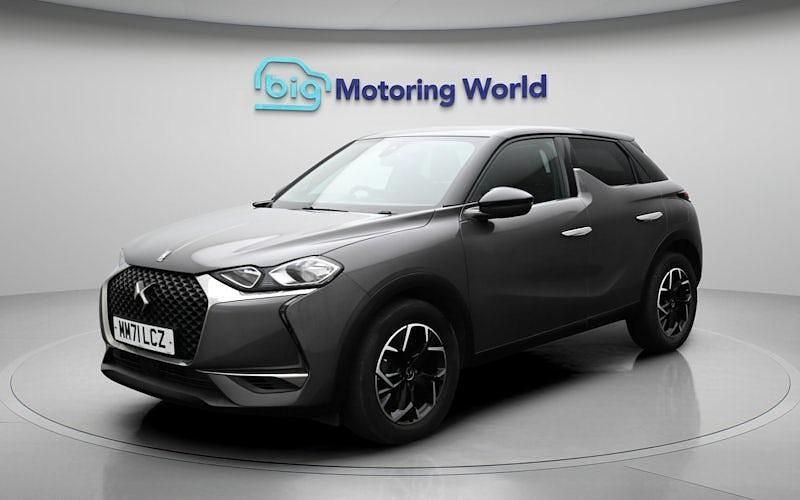 Usado DS Automobiles DS3 Crossback Prestige 101 HP (74 kW) 2021 Cinzento SUV