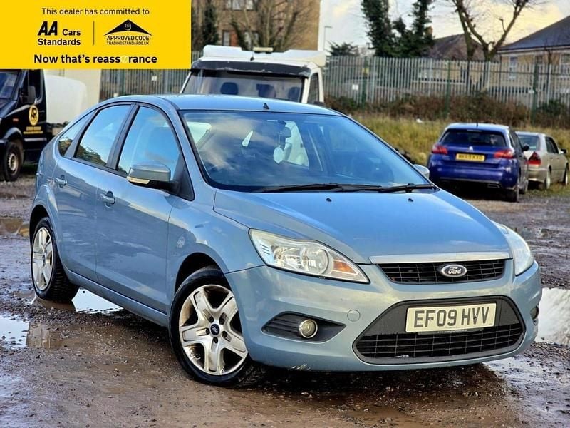 Blue Used 2009 Ford Focus Style Hatchback | £1,144 (Good price) - Image 1/4
