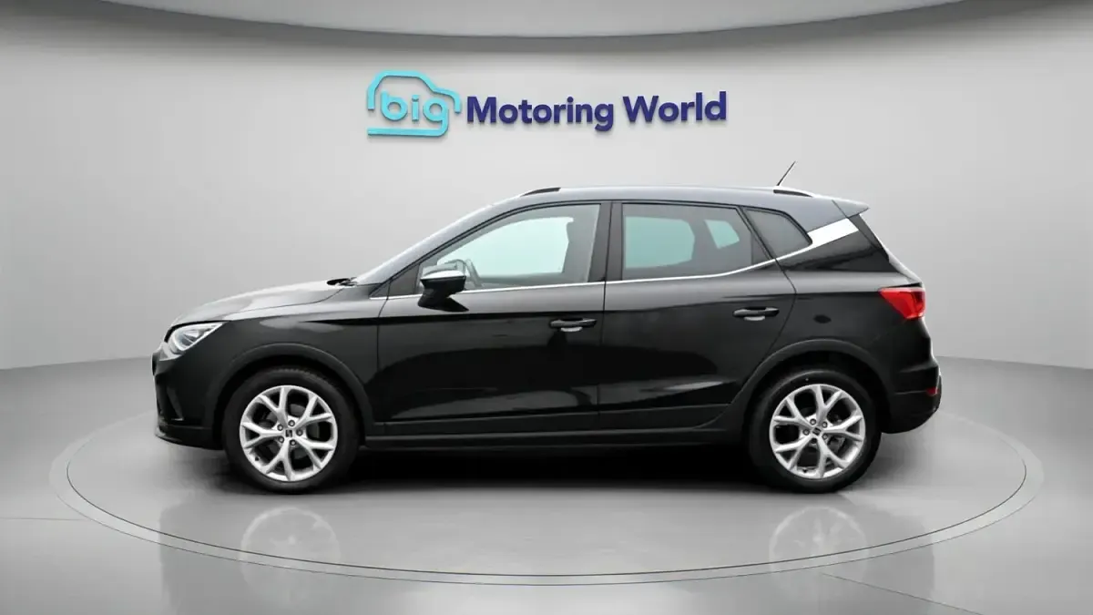 Used Seat Arona FR 110 HP (80 kW) 2021 Black SUV