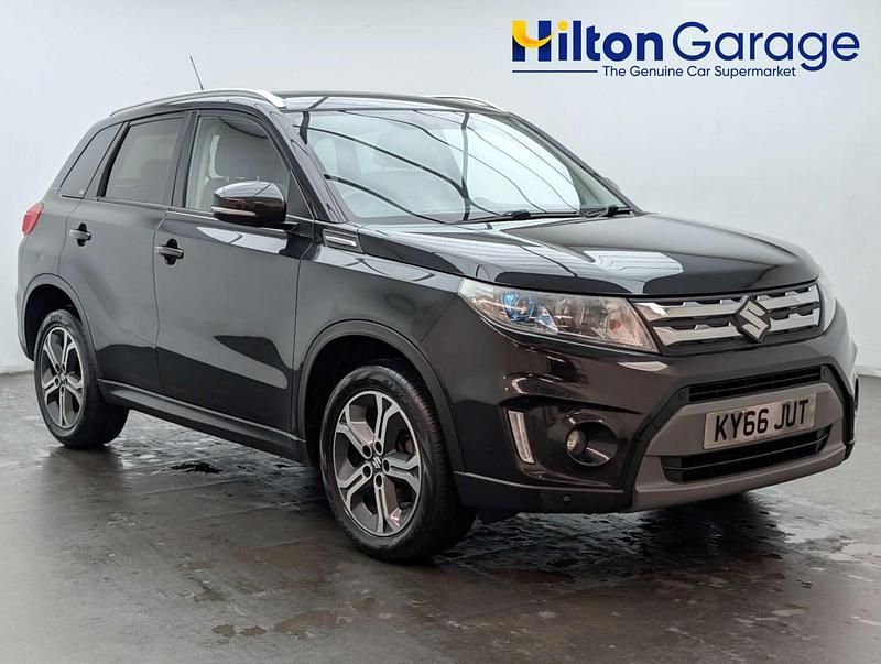 Used Suzuki Vitara SZ5 120 HP (88 kW) 2016 Black SUV