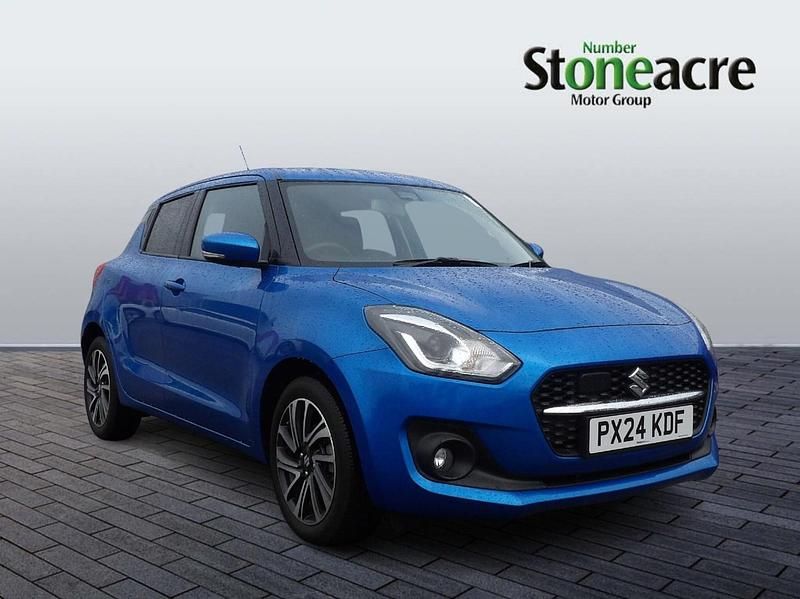 Used Suzuki Swift SZ5 83 HP (61 kW) 2024 Blue Hatchback