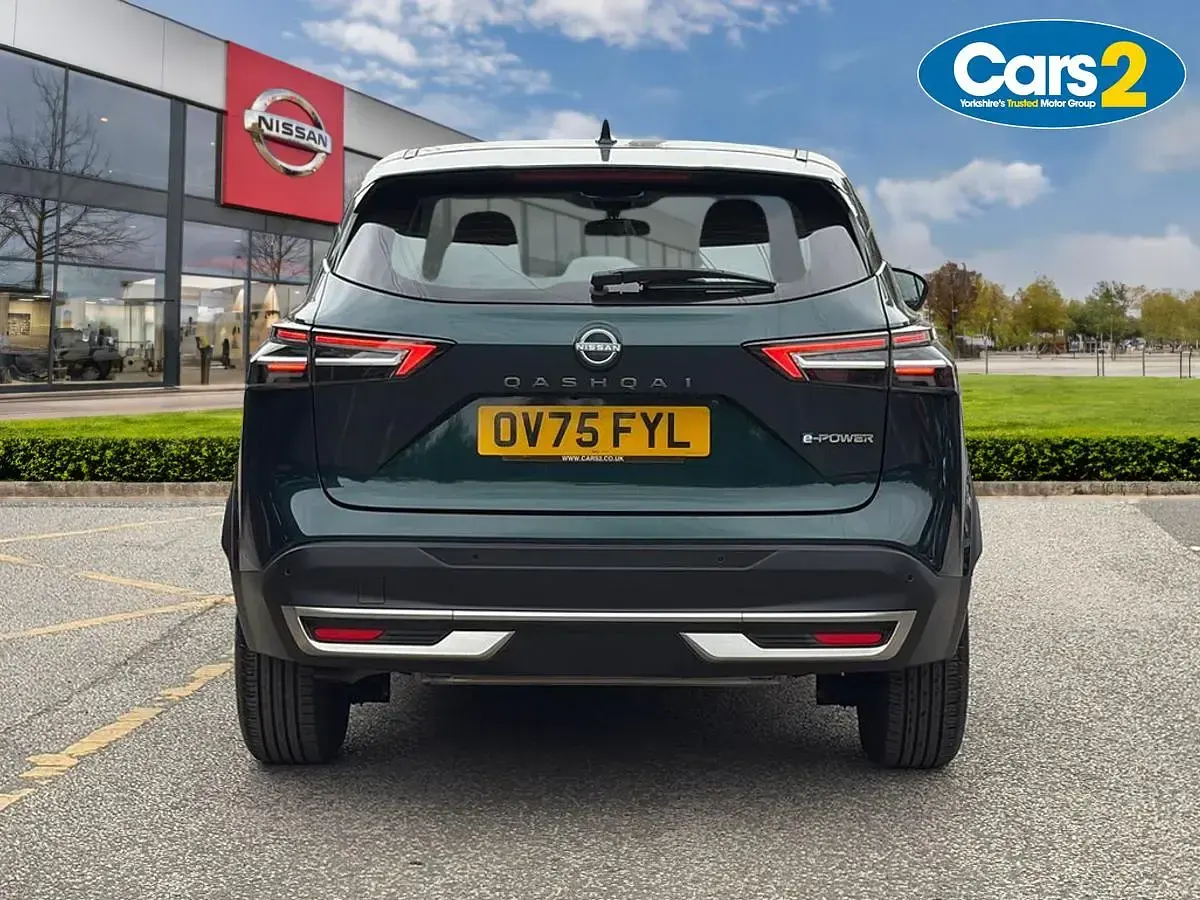 Used Nissan Qashqai Acenta Premium 190 HP (139 kW) 2025 Green SUV