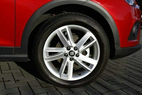 Used Seat Arona FR 115 HP (84 kW) 2019 Black SUV