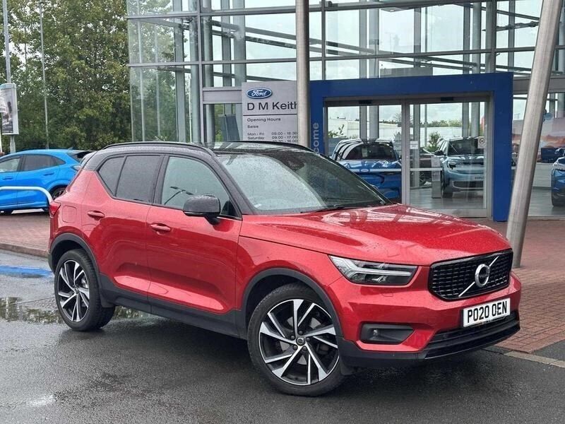 Phoenix red Used 2020 Volvo XC40 R-Design Pro SUV | £23,718 (Fair price) - Image 1/4