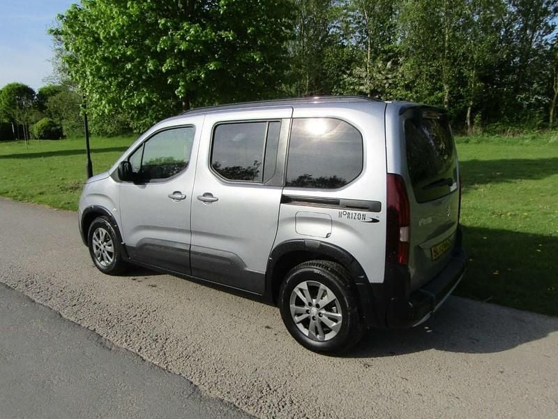 Used Peugeot Rifter Allure 2024 Grey MPV