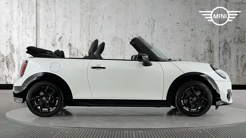 Used Mini Cooper Cabriolet 161 HP (118 kW) 2026 White Cabriolet