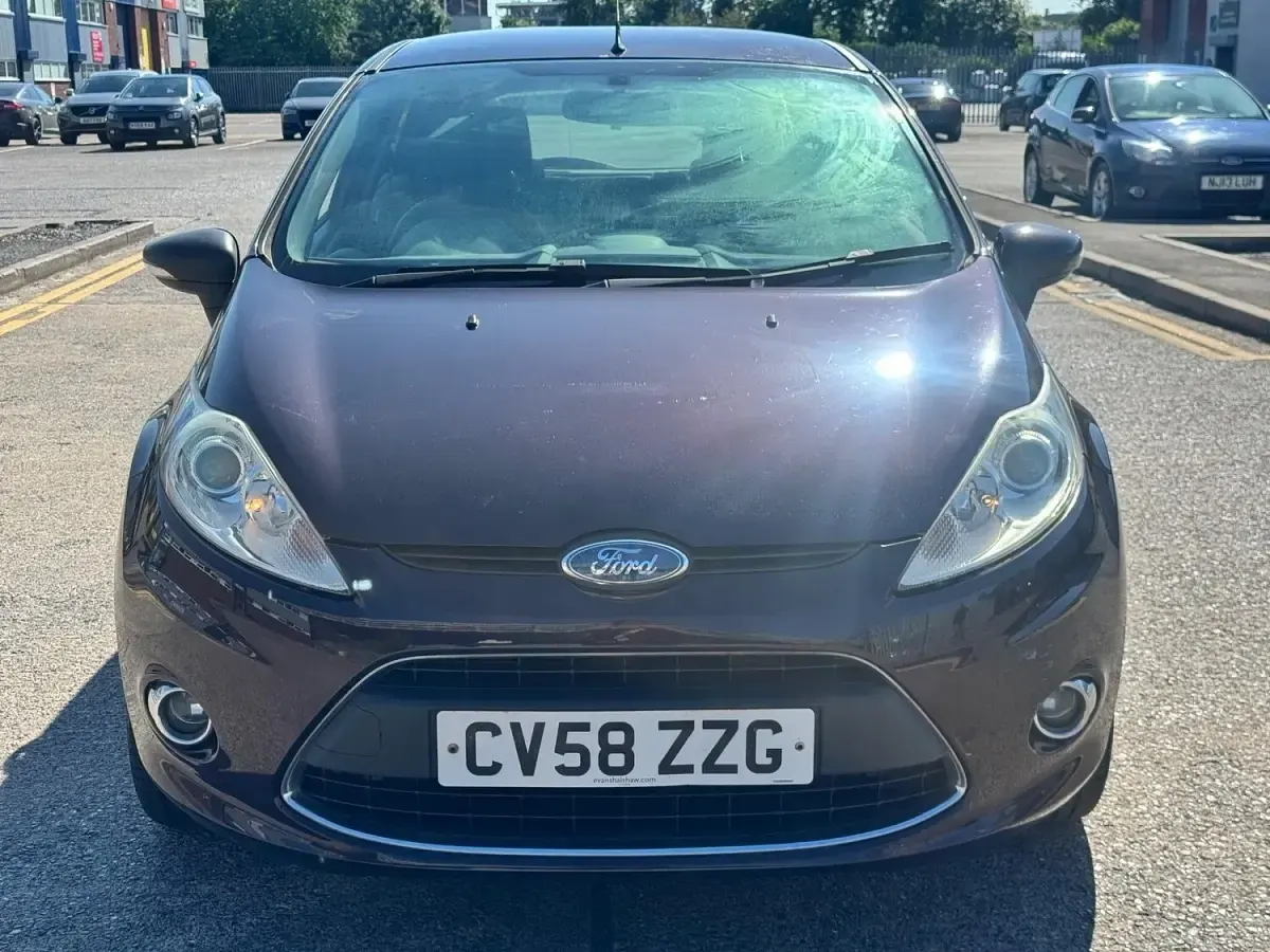 Used Ford Fiesta Zetec 82 HP (60 kW) 2008 Red Hatchback