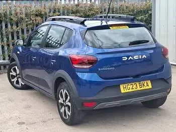 Begagnad Dacia Sandero Journey 91 HK (66 kW) 2023 Blå Halvkombi