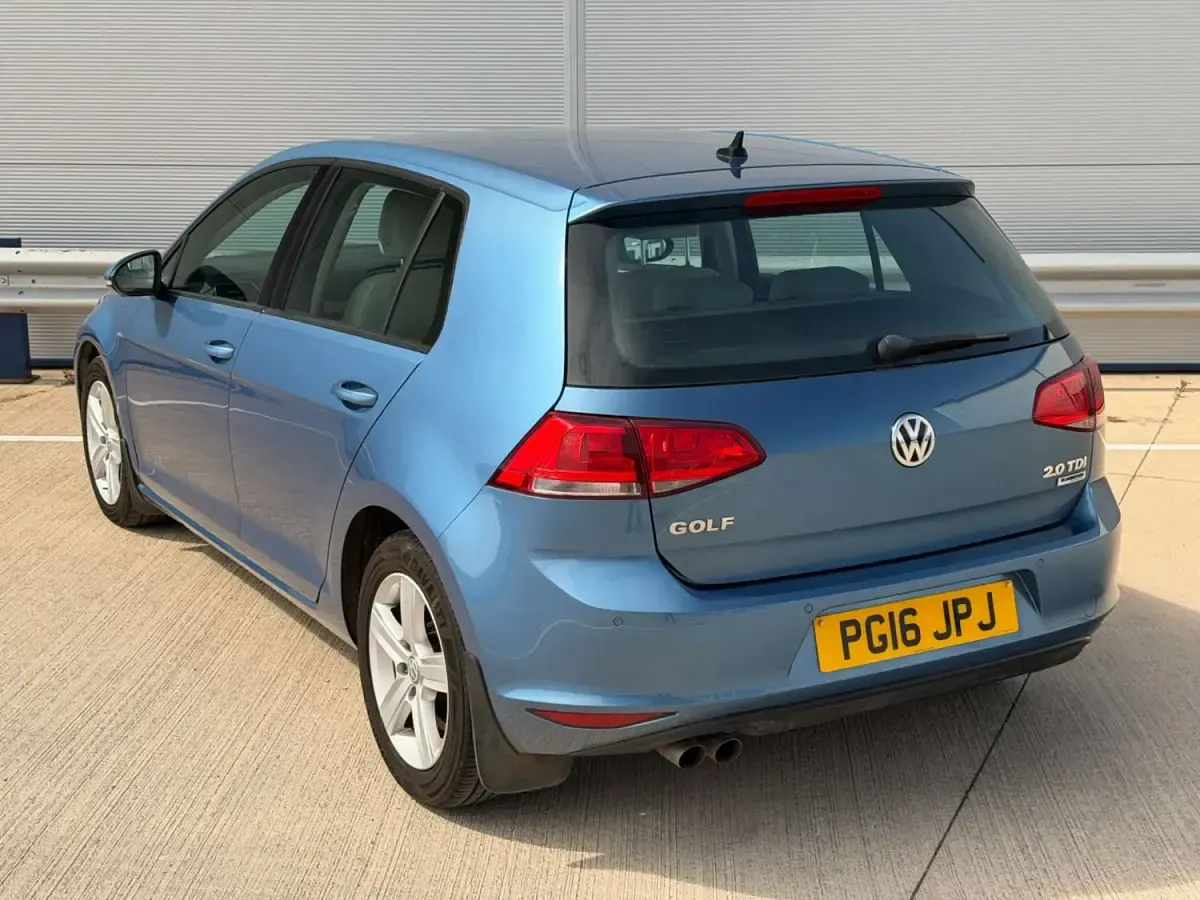 Usado VW Golf VII Edition 184 HP (135 kW) 2016 Azul Citadino
