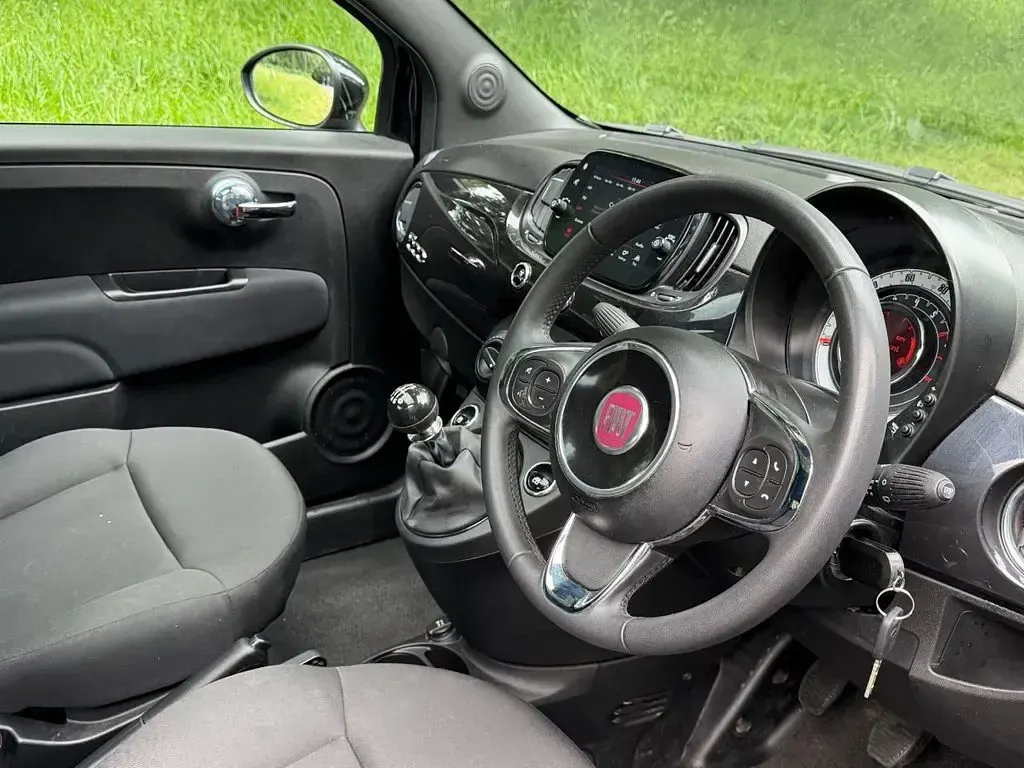 Used Fiat 500 S 70 HP (51 kW) 2023 Black Hatchback