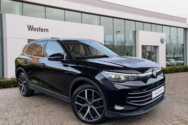 Used 2025 VW Tiguan SUV | £31,898 (A bit pricey) - Image 1/4