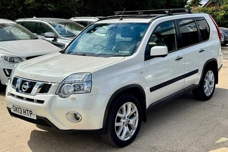 White Used 2013 Nissan X-Trail Tekna SUV | £9,450 (Fair price) - Image 1/1