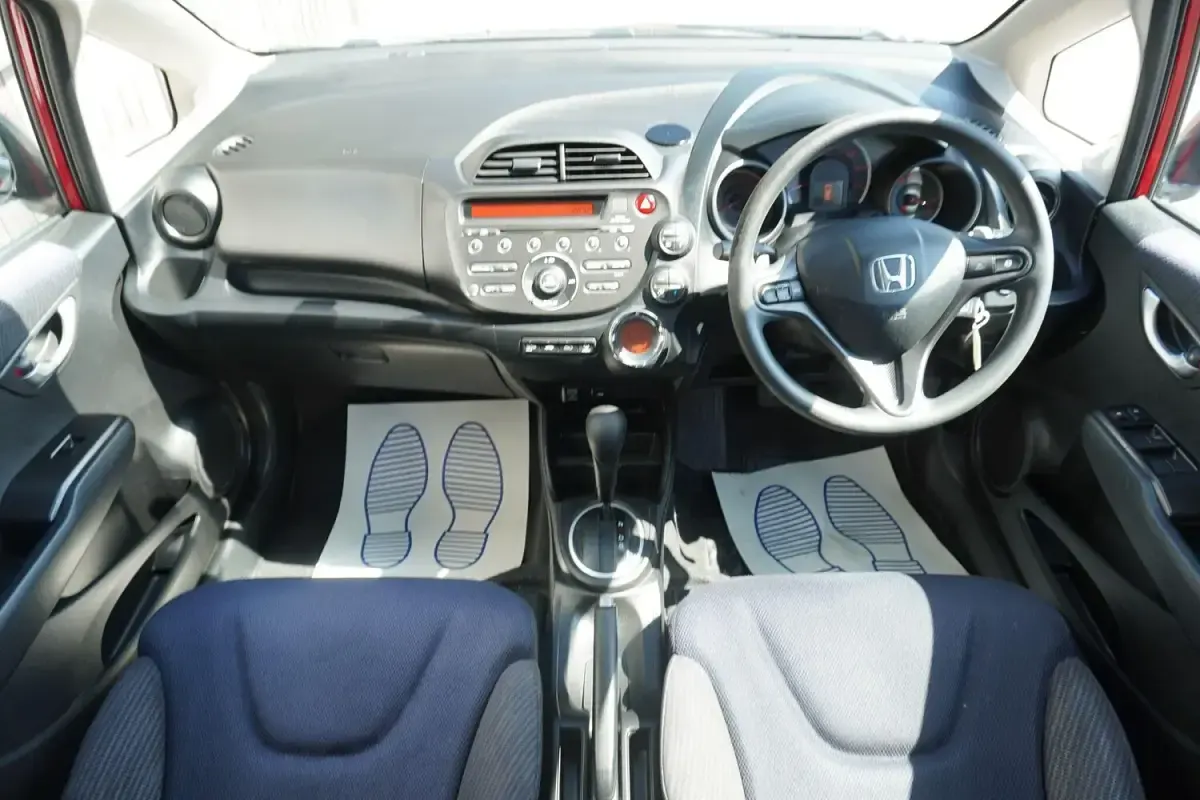 Used Honda Jazz ES 2011 Red Hatchback