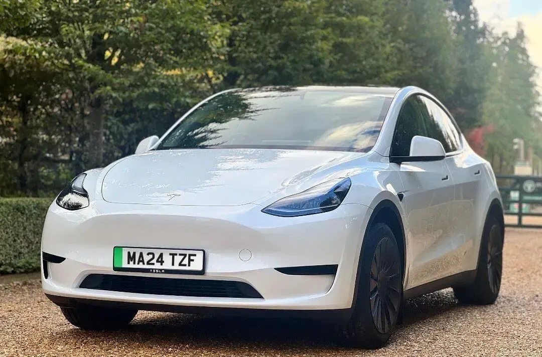 Usado Tesla Model Y RWD 219 kW (299 HP) 2024 Branco SUV