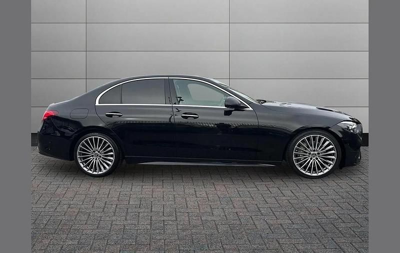 Used Mercedes C220 AMG Line Premium 196 HP (144 kW) 2022 Black Sedan