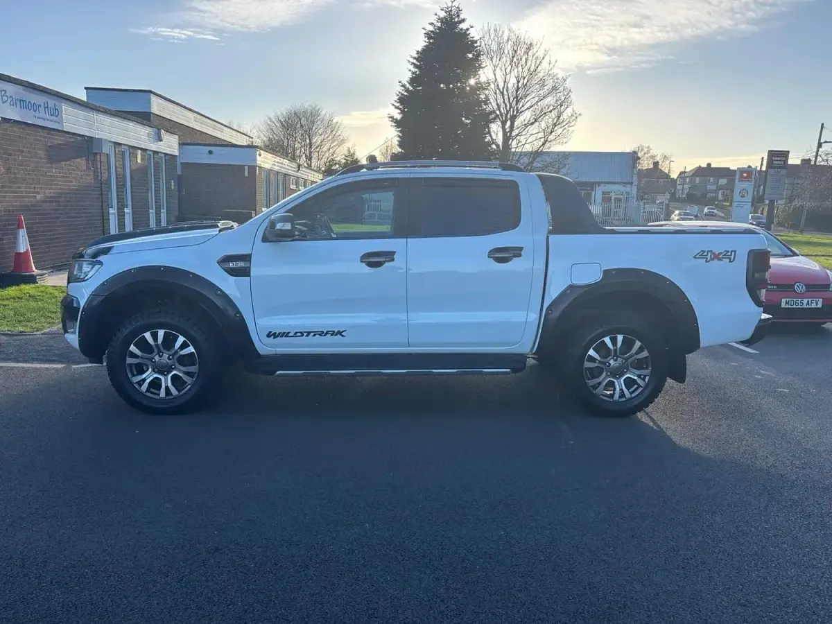 Used Ford Ranger Wildtrack 200 HP (147 kW) 2018 White Pickup