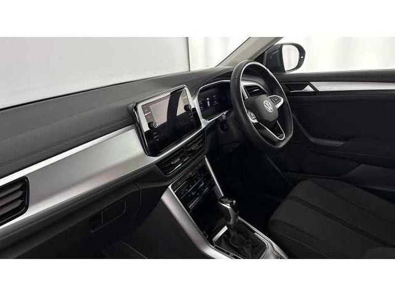 Used VW T-Roc Life 150 HP (110 kW) 2023 Blue SUV