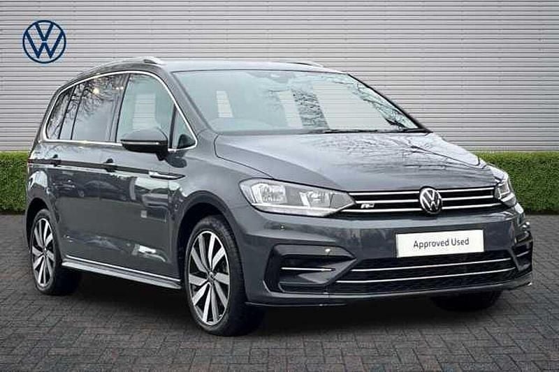 Used VW Touran R-line 150 HP (110 kW) 2025 Dolphin grey MPV