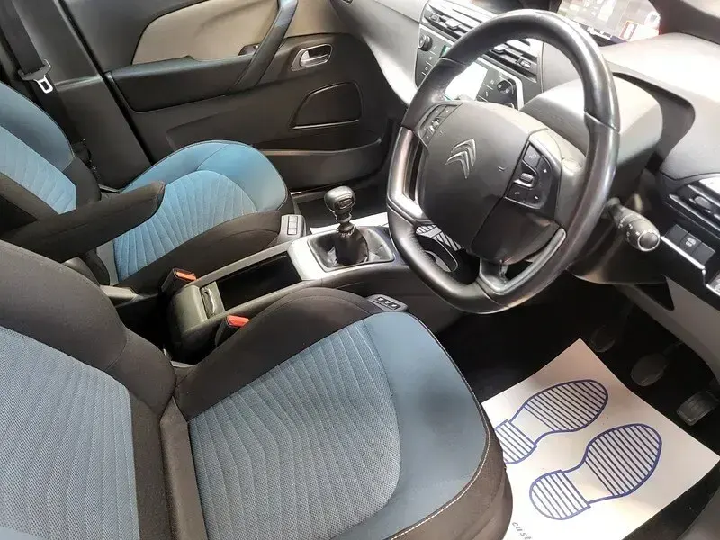 Used Citroën C4 Feel 130 HP (95 kW) 2019 Grey MPV