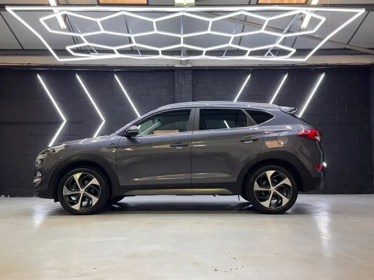 Used Hyundai Tucson Edition 116 HP (85 kW) 2017 Grey SUV