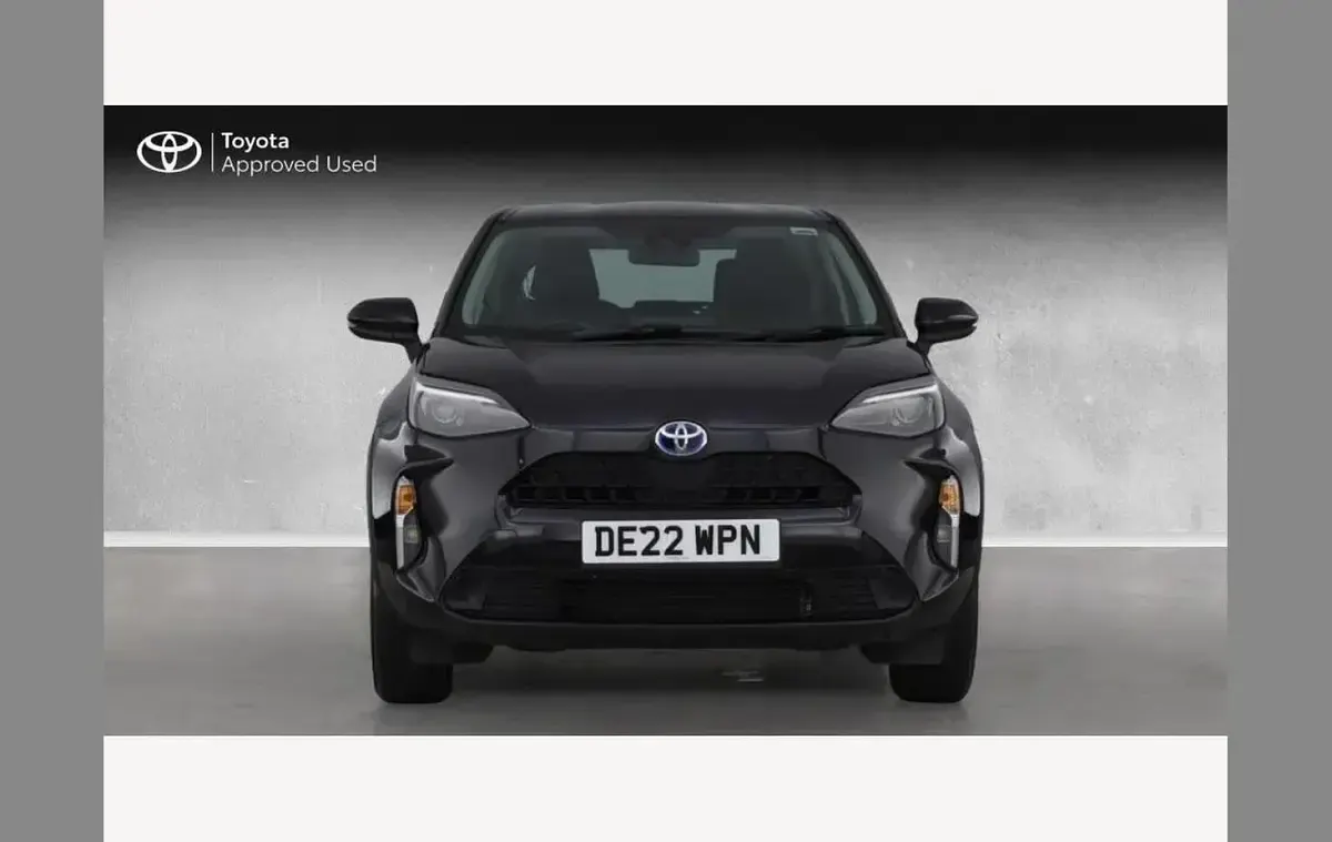 Used Toyota Yaris Cross 113 HP (83 kW) 2022 Black SUV