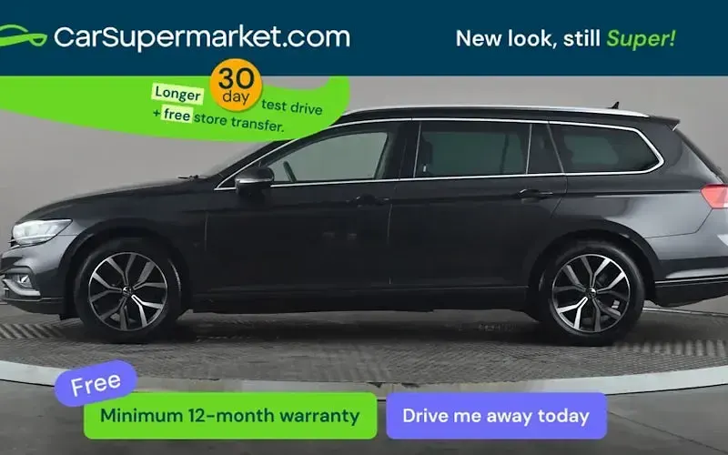 Usado VW Passat SEL 150 HP (110 kW) 2022 Cinzento Carrinha