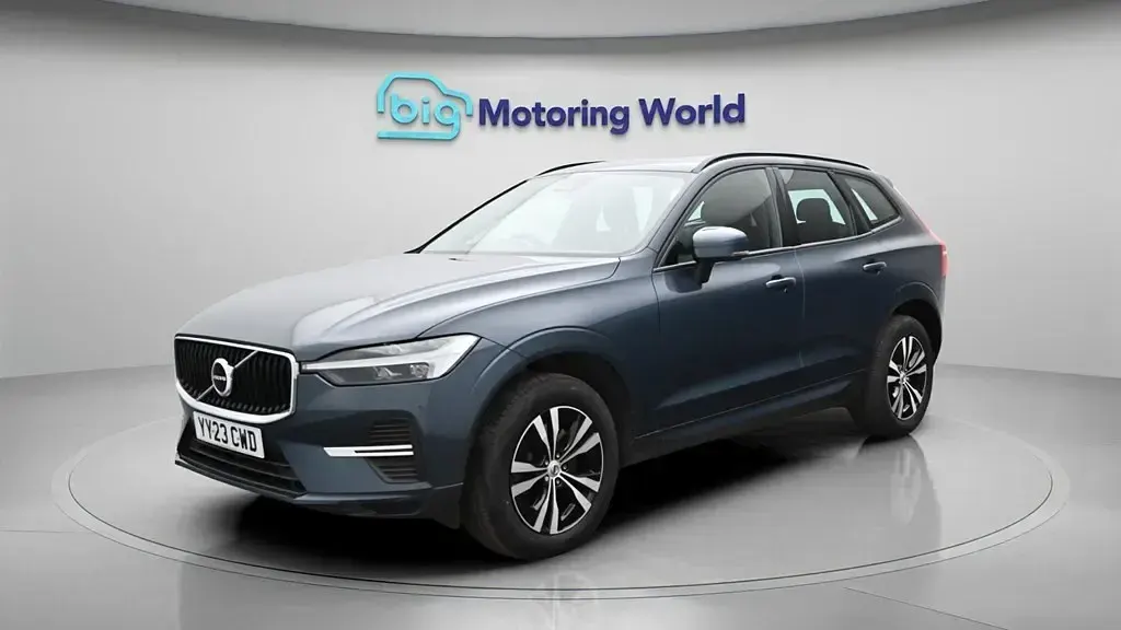 Usado Volvo XC60 Core 250 HP (183 kW) 2023 Azul SUV