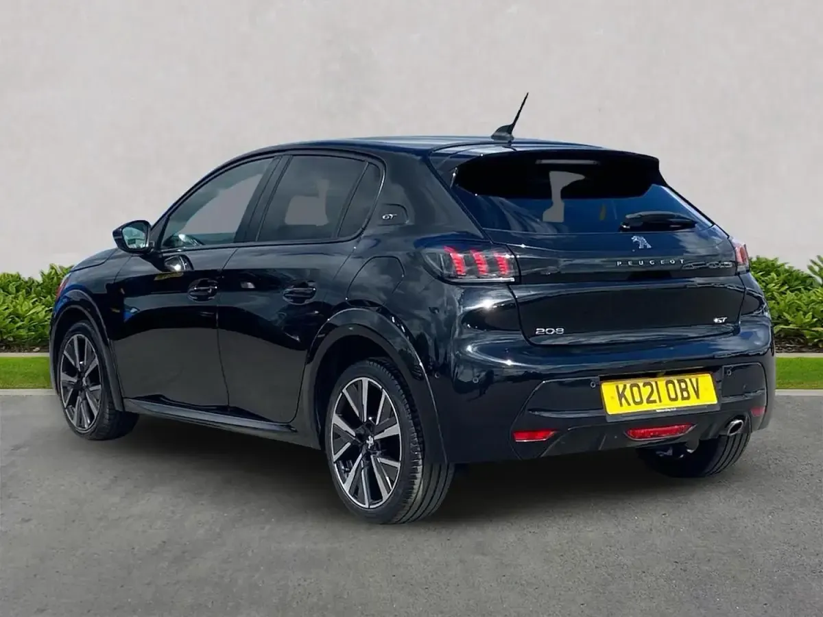 Second-hand Peugeot 208 GTi 100 CP (73 kW) 2021 Negru Hatchback