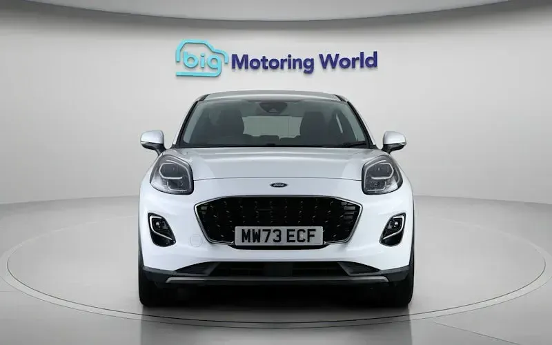 Usado Ford Puma Titanium 125 CV (91 kW) 2023 Blanco SUV