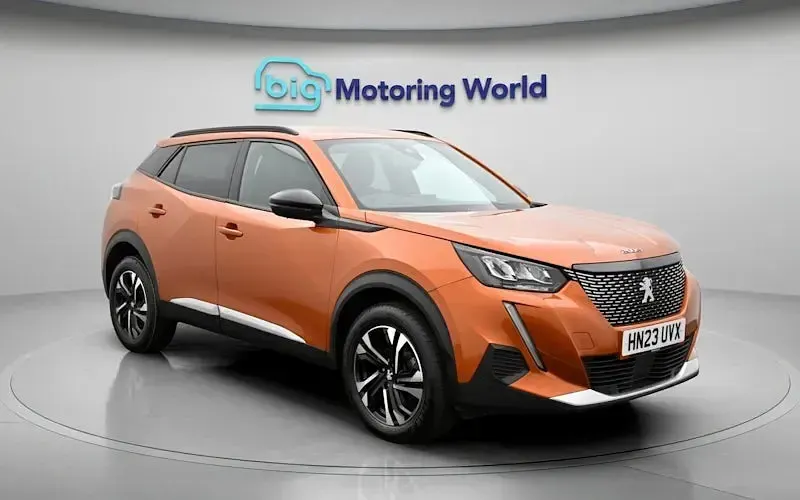 Used Peugeot 2008 Allure+ 101 HP (74 kW) 2023 Orange SUV