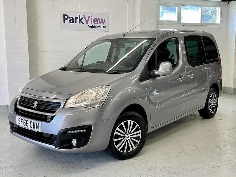 Grey Used 2018 Peugeot Partner MPV | £10,690 (Fair price) - Image 1/4
