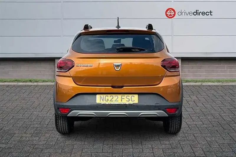 Used Dacia Sandero Prestige 90 HP (66 kW) 2022 Orange Hatchback