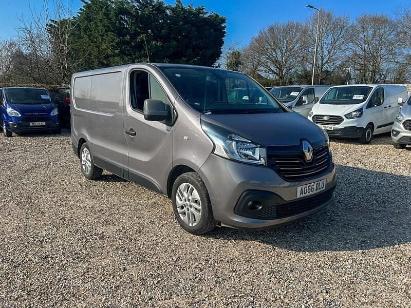 Used Renault Trafic 2016 Grey MPV