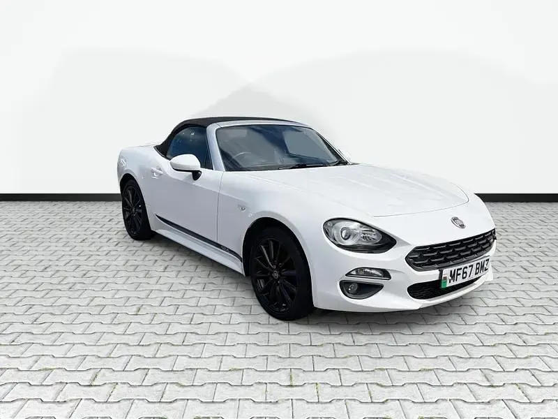Used Fiat 124 Spider Lusso 140 HP (102 kW) 2017 White Cabriolet