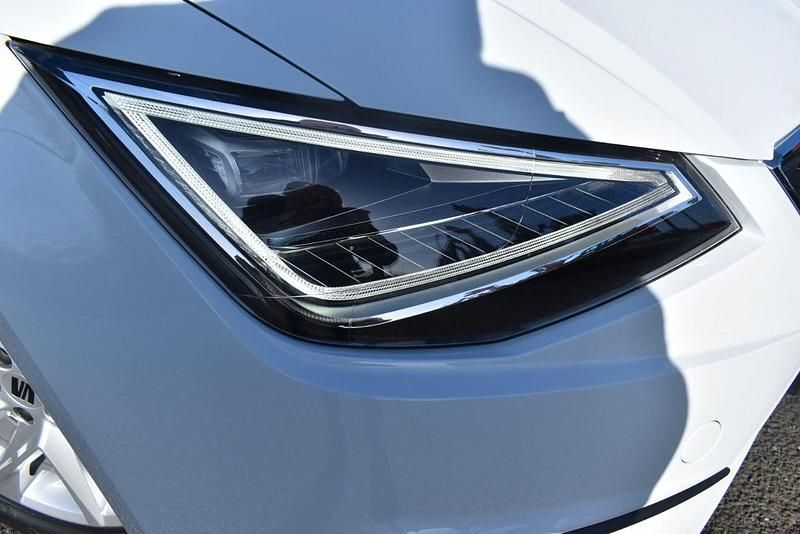 New Seat Ibiza FR 115 HP (84 kW) 2025 White Hatchback