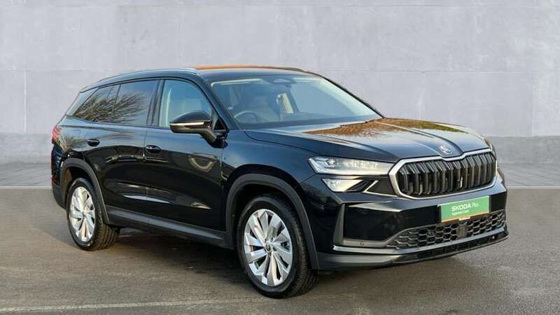 Black magic pearlescent Used 2024 Skoda Kodiaq SE L SUV | £39,890 - Image 1/4