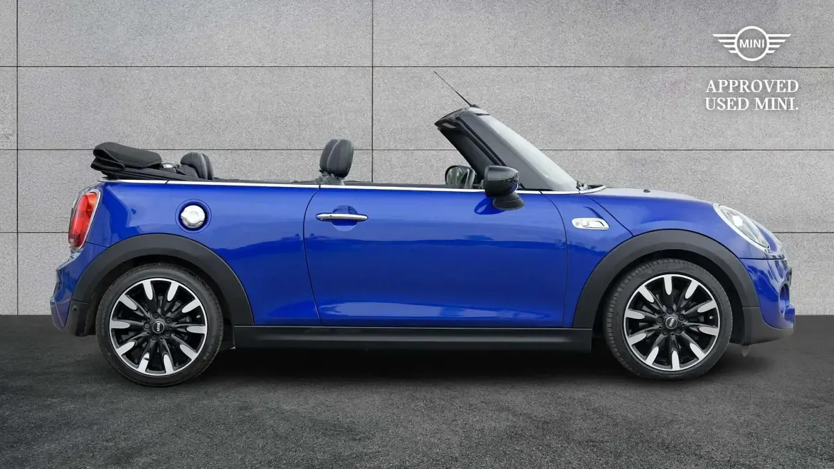 Used Mini Cooper S Cabriolet Exclusive 189 HP (139 kW) 2021 Blue Cabriolet