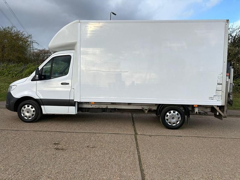 Begagnad Mercedes Sprinter Progressive 2021 Vit Van