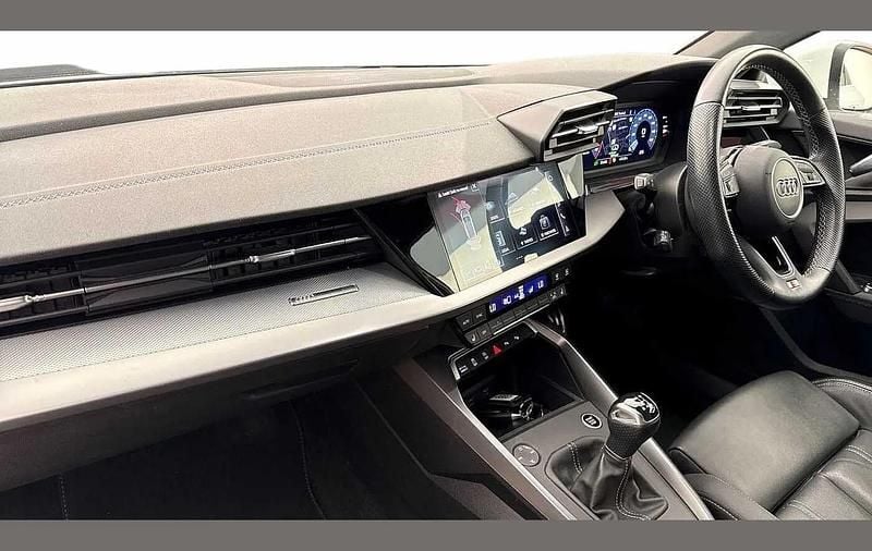 Used Audi A3 S-Line 108 HP (79 kW) 2023 White Sedan