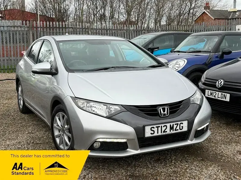 Used Honda Civic ES 142 HP (104 kW) 2012 Silver Hatchback