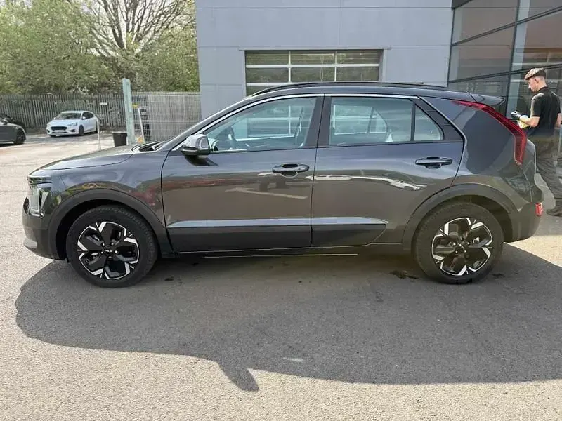 Używany Kia e-Niro 150 kW (204 KM) 2025 Szary SUV